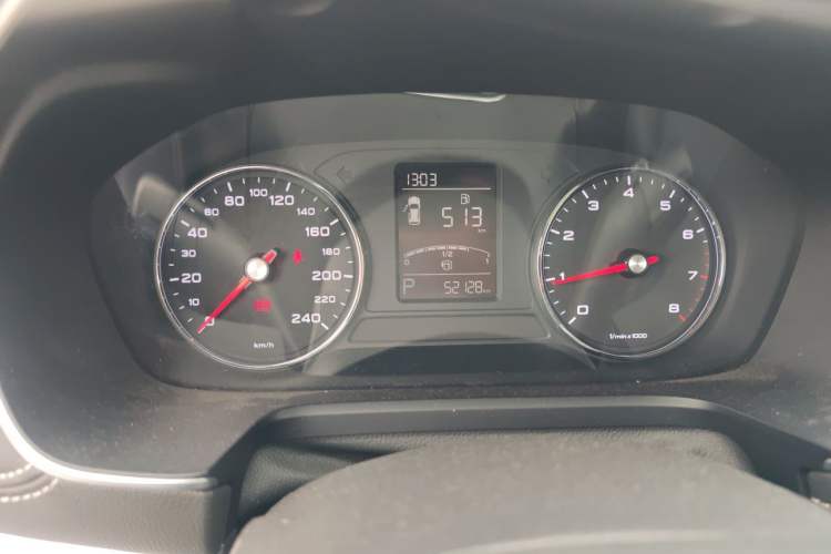 Used Roewe RX5 2020 20T Automatic 4G Connect Superior Flagship Edition Instrument Cluster