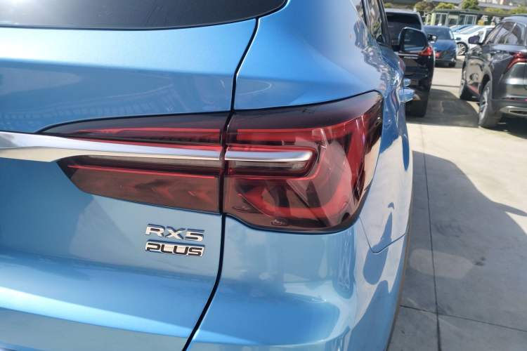 Used Roewe RX5 2020 PLUS 300TGI Automatic Ali National Trend Flagship Edition Right Rear Taillight