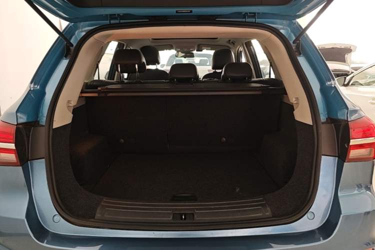 Used Roewe RX5 2020 20T Automatic 4G Connect Superior Flagship Edition Trunk