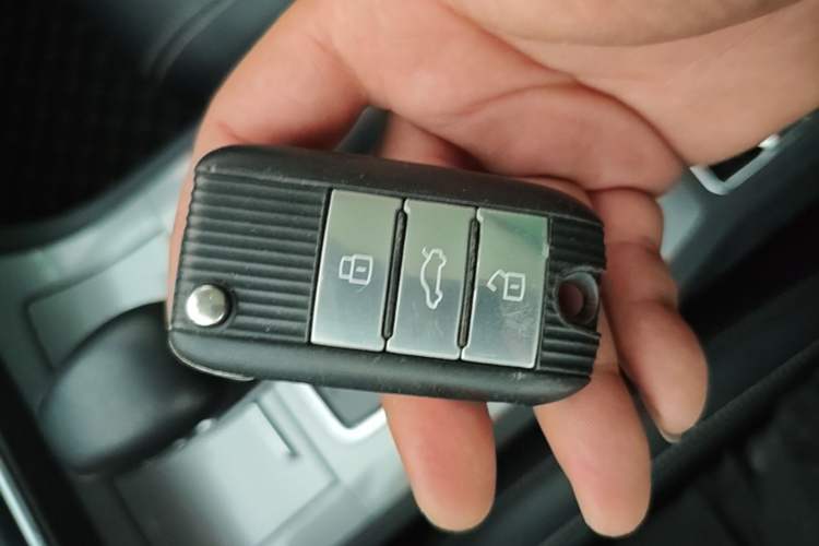 Used Roewe RX5 2020 20T Automatic 4G Connect Superior Flagship Edition Vehicle Key