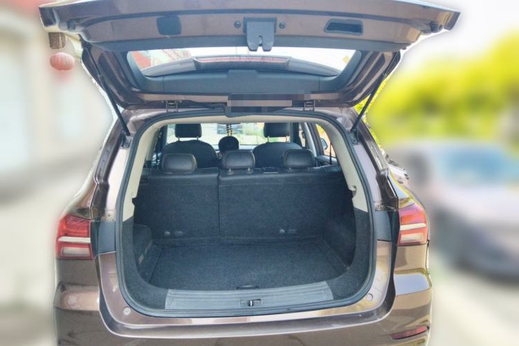 Used Roewe RX5 2020 20T Manual 4G Connect Super-Luxury Flagship Edition Trunk