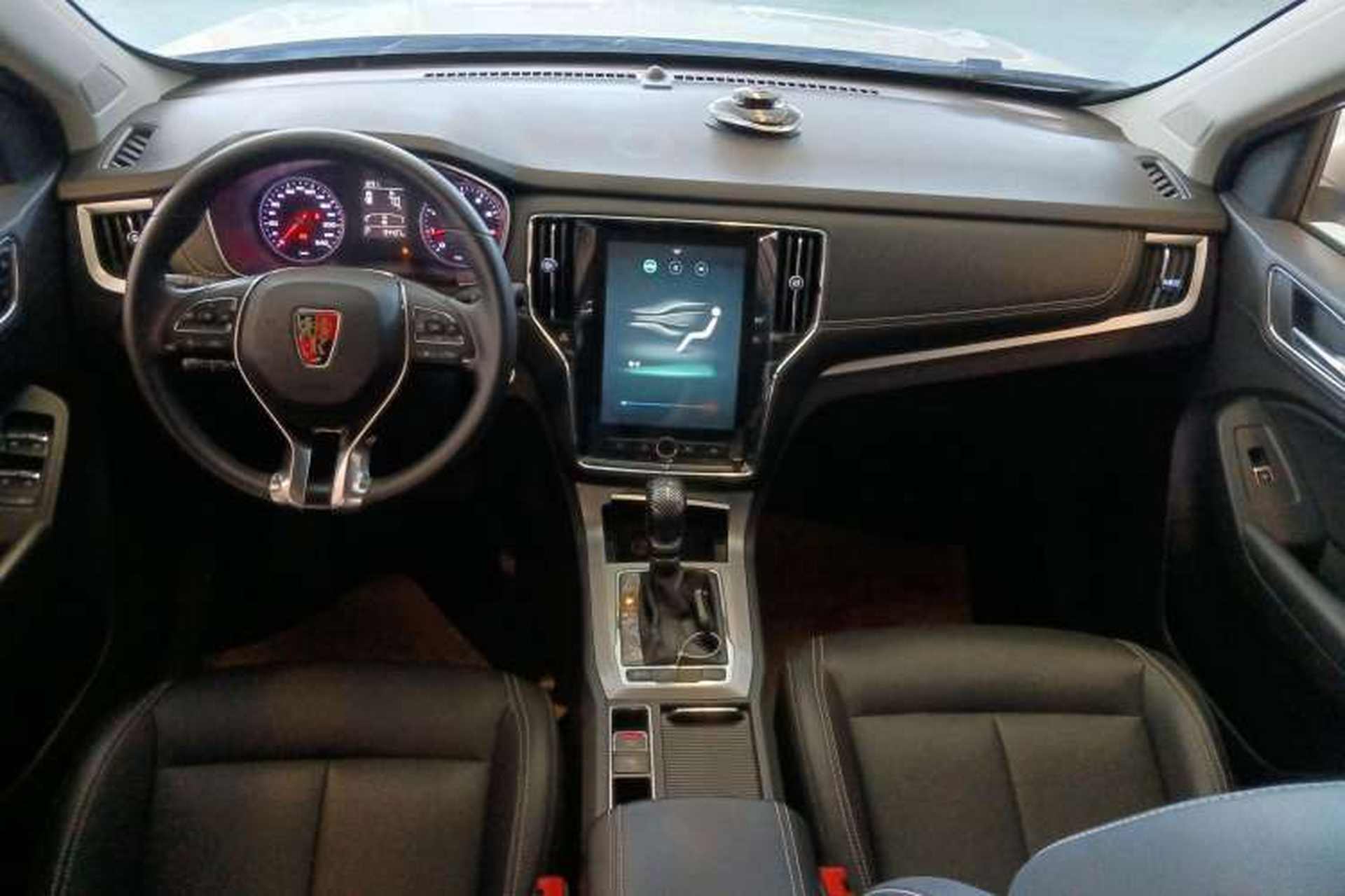 Used Roewe RX5 2020 20T Automatic 4G Connected Million Edition Center Console