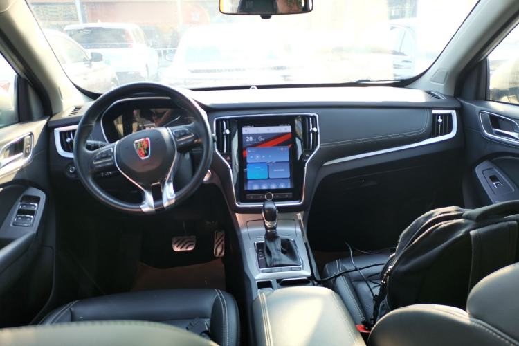 Used Roewe RX5 2020 20T Automatic Ali Smart Connectivity Beyond Intelligent Edition Center Console