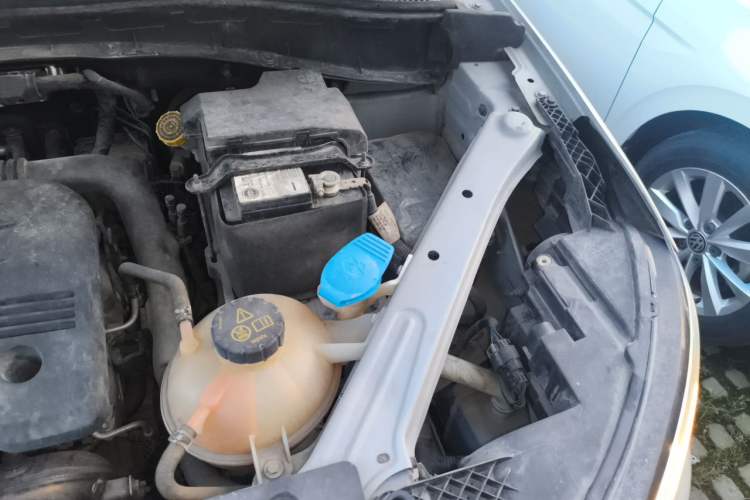 Used Roewe RX5 2020 PLUS 300TGI Automatic Ali National Style Luxury Edition Engine Bay Left