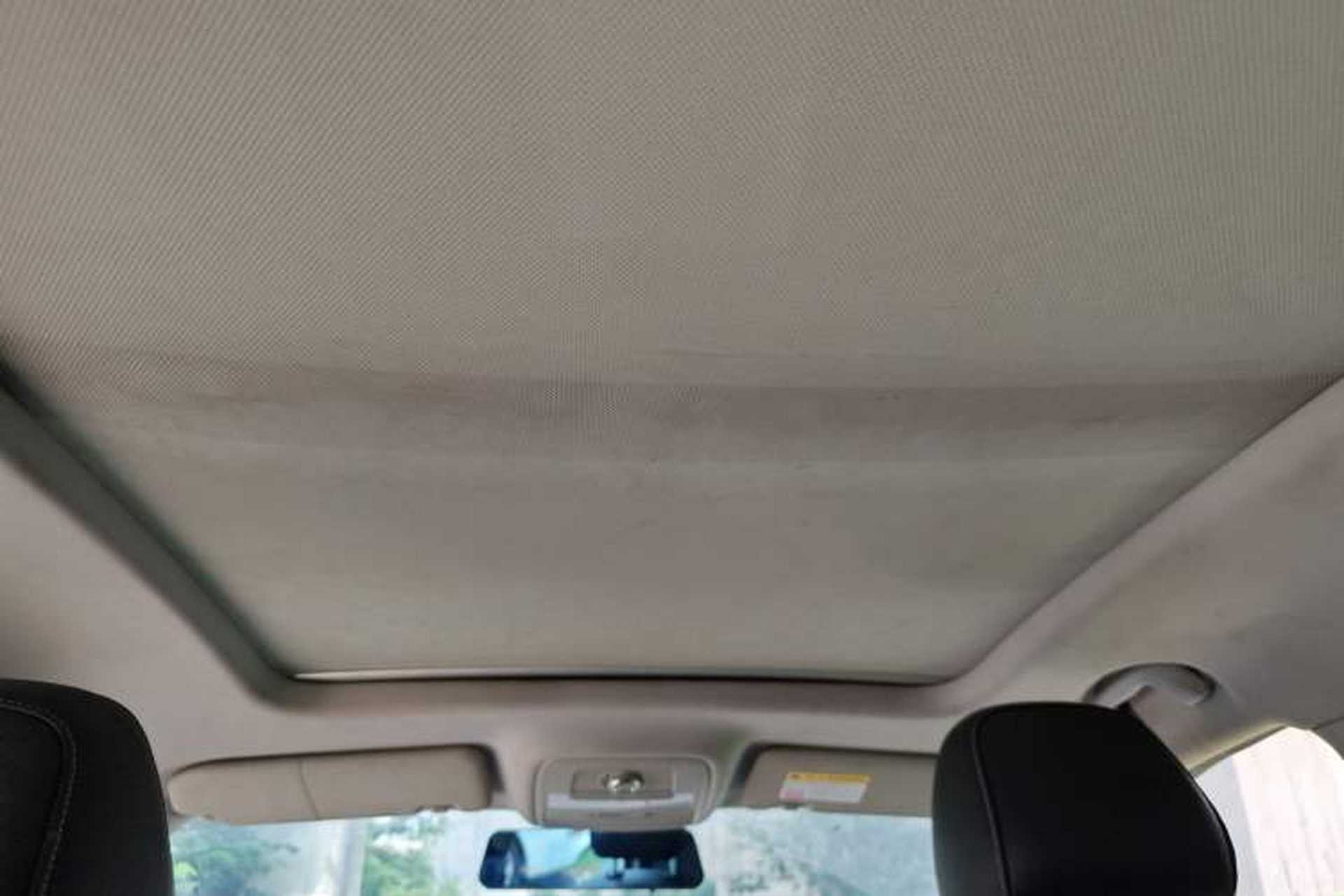 Used Roewe RX5 2020 20T Automatic 4G Connected Million Edition Headliner