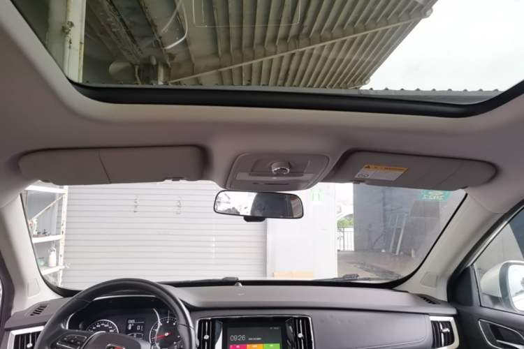 Used Roewe RX5 2020 20T Automatic 4G Connect Superior Flagship Edition Headliner