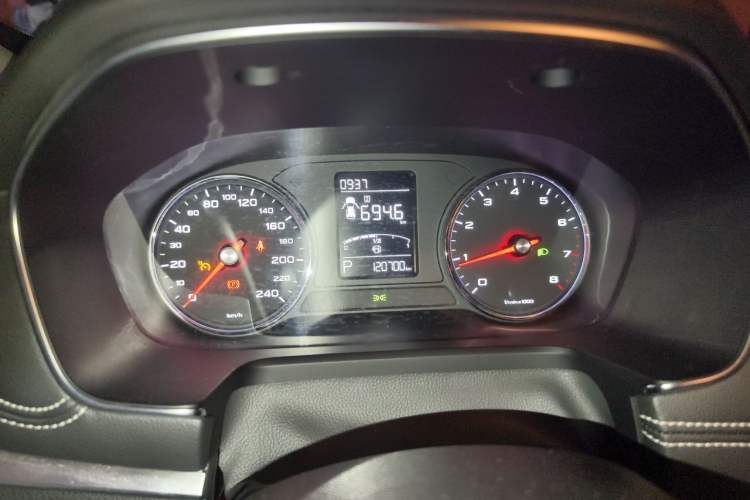 Used Roewe RX5 2020 20T Automatic 4G Connected Million Edition Instrument Cluster