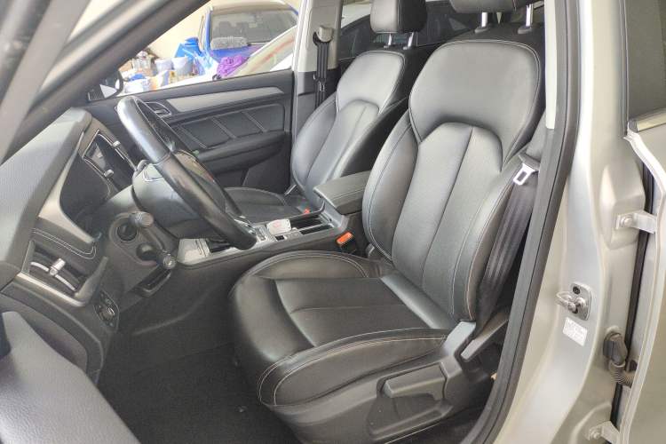 Used Roewe RX5 2020 20T Automatic 4G Connected Million Edition Left Front Seat