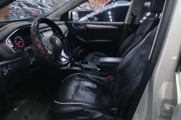 Used Roewe RX5 2020 20T Automatic 4G Connect Superior Flagship Edition Left Front Seat