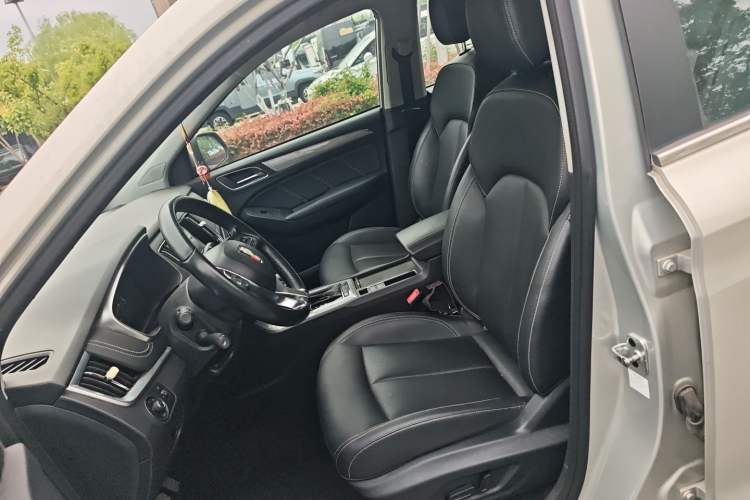 Used Roewe RX5 2020 20T Automatic 4G Connect Superior Flagship Edition Left Front Seat