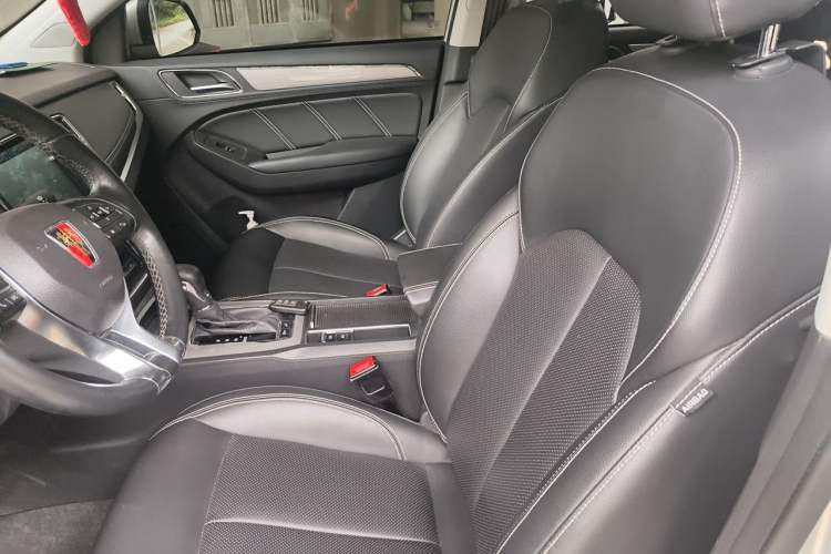 Used Roewe RX5 2020 20T Automatic 4G Connect Superior Flagship Edition Left Front Seat
