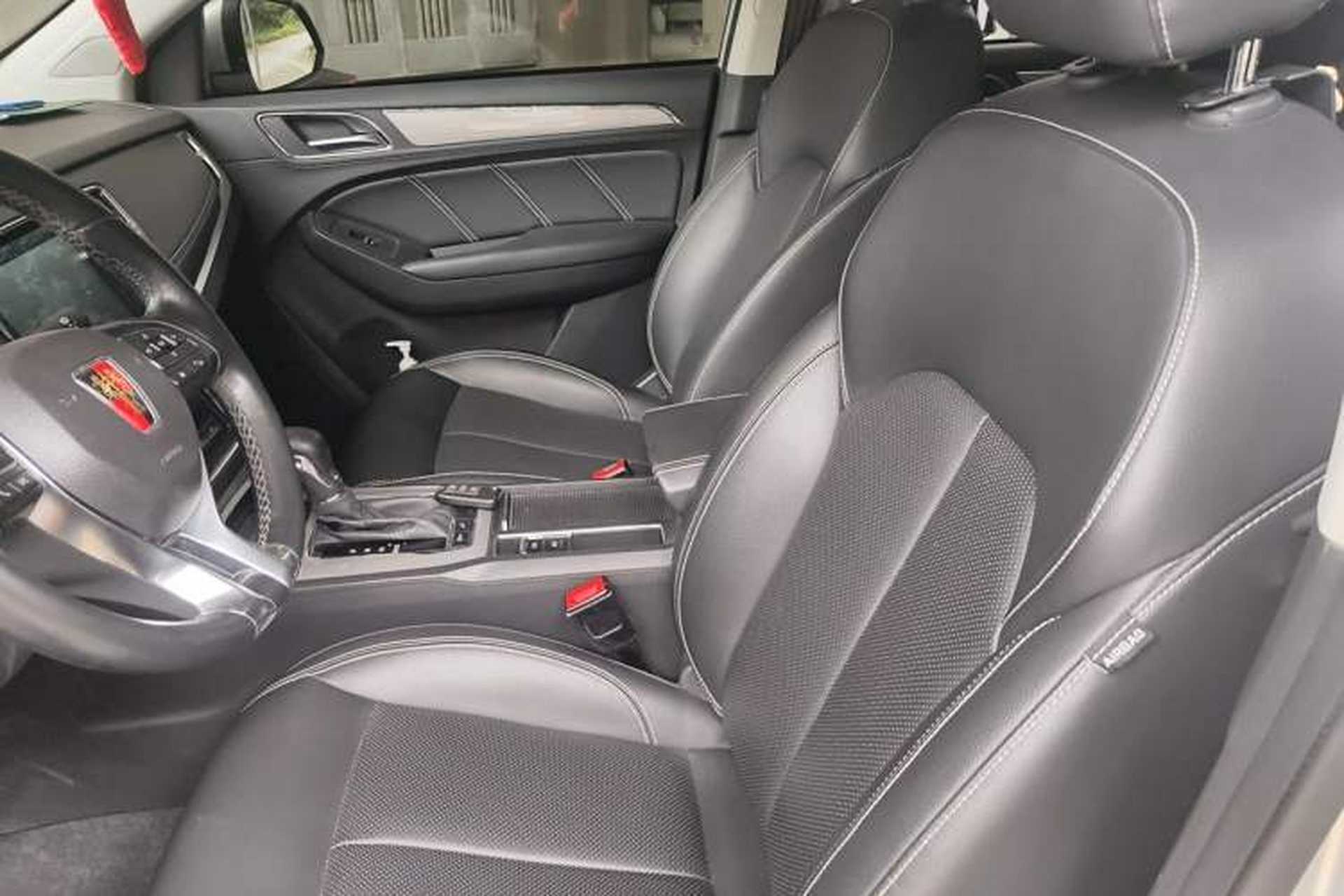 Used Roewe RX5 2020 20T Automatic 4G Connect Superior Flagship Edition Left Front Seat