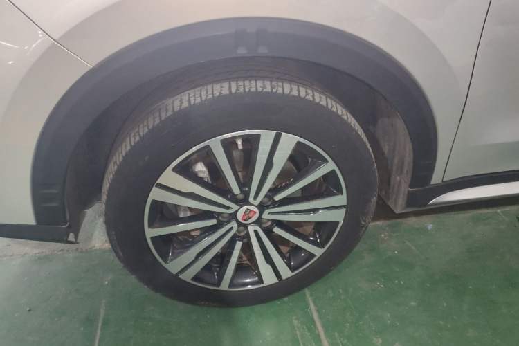 Used Roewe RX5 2020 20T Automatic 4G Connected Million Edition Left Front Wheel Hub