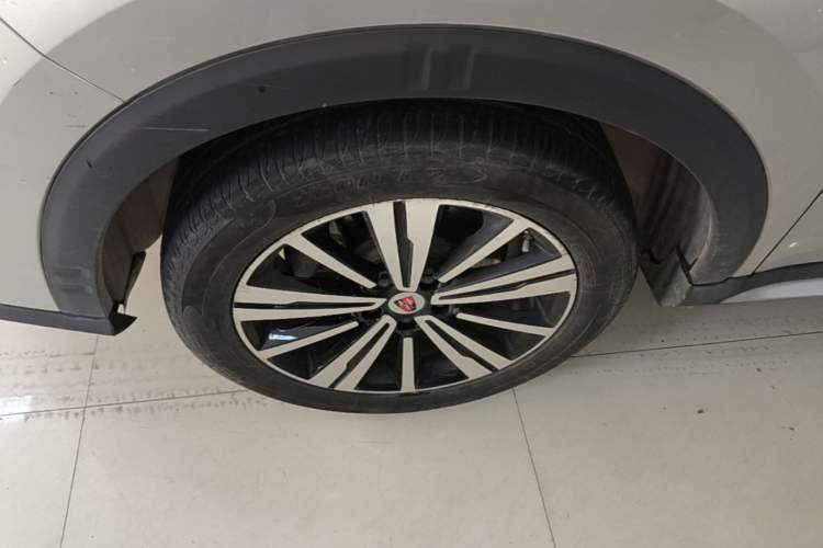 Used Roewe RX5 2020 20T Automatic 4G Connected Million Edition Left Front Wheel Hub