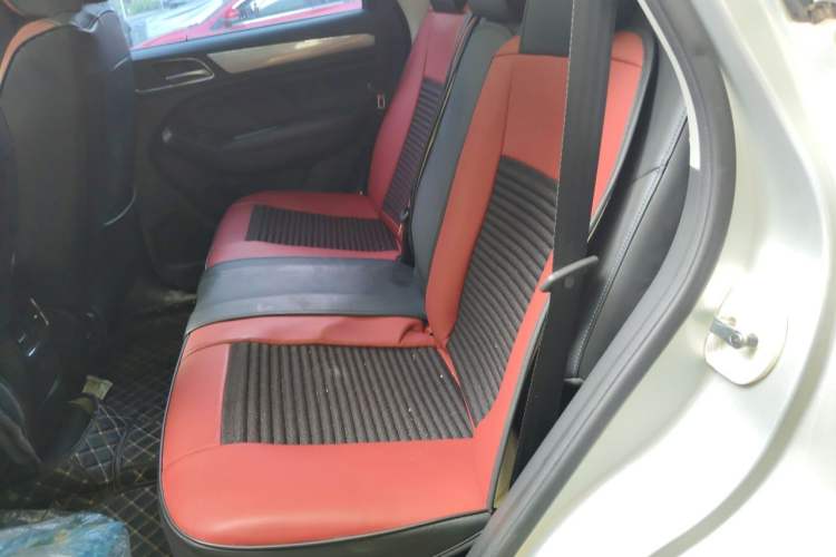 Used Roewe RX5 2020 20T Automatic 4G Connected Million Edition Left Rear Seat
