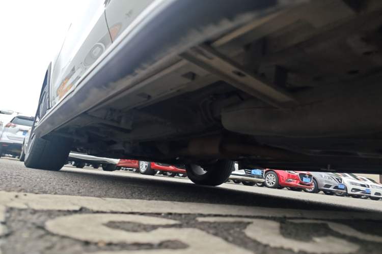 Used Roewe RX5 2020 20T Automatic 4G Connected Million-Dollar Flagship Edition Left Side Sill