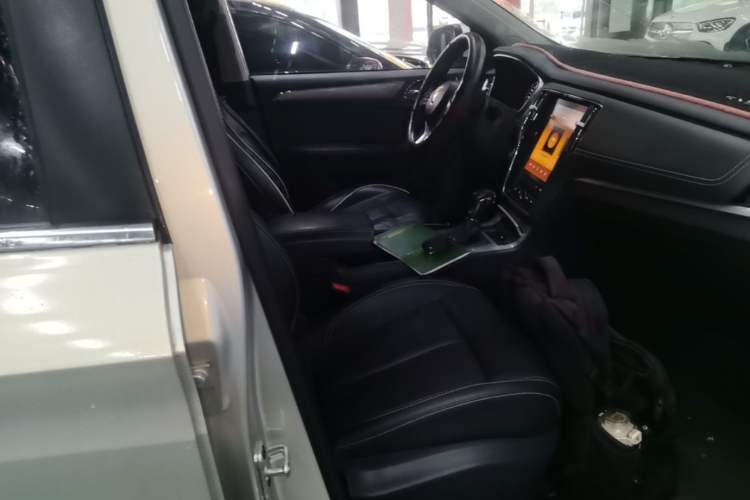 Used Roewe RX5 2020 20T Automatic 4G Connect Superior Flagship Edition Right Front Seat
