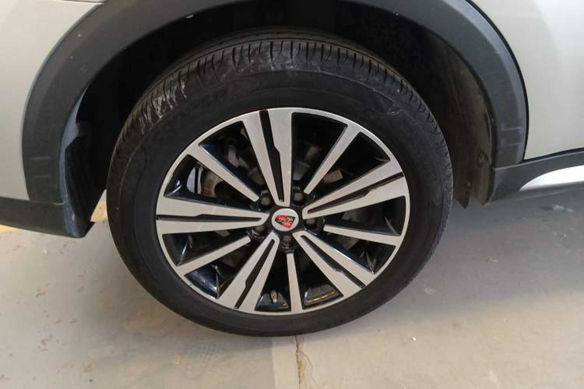 Used Roewe RX5 2020 20T Automatic 4G Connected Million Edition Right Rear Wheel Hub