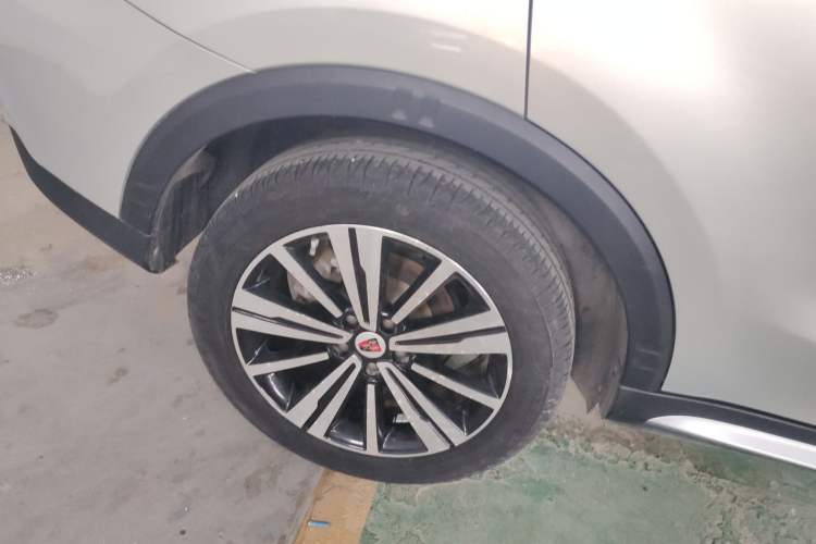 Used Roewe RX5 2020 20T Automatic 4G Connected Million Edition Right Rear Wheel Hub