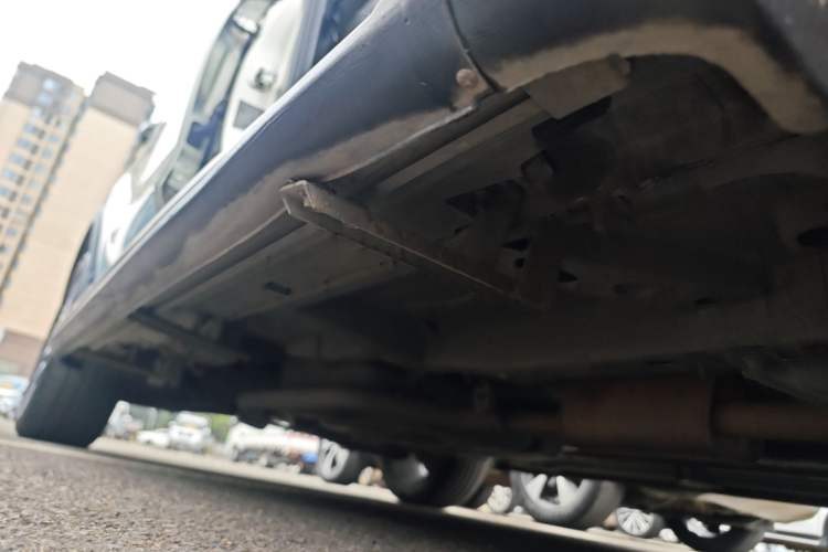 Used Roewe RX5 2020 20T Automatic 4G Connected Million-Dollar Flagship Edition Right Side Sill