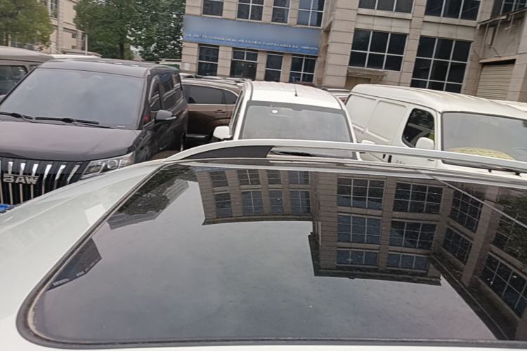 Used Roewe RX5 2020 20T Automatic 4G Connected Million-Dollar Flagship Edition Roof