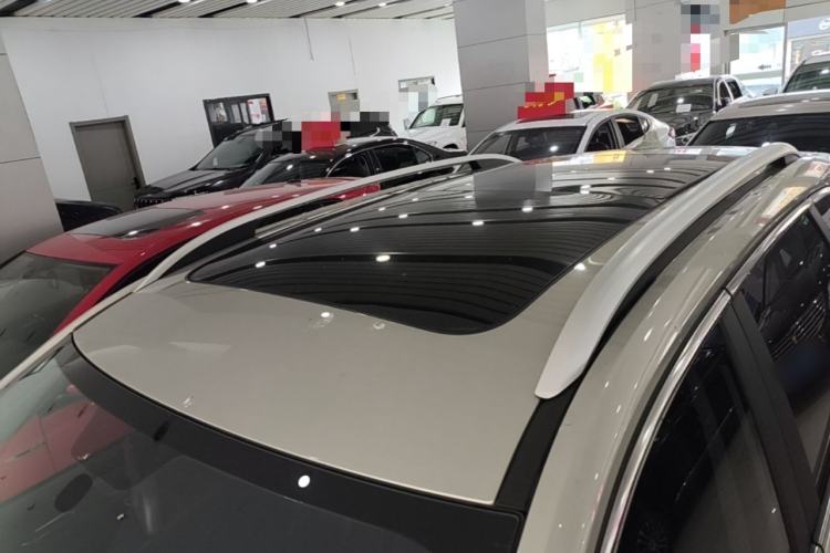 Used Roewe RX5 2020 20T Automatic 4G Connected Million Edition Roof