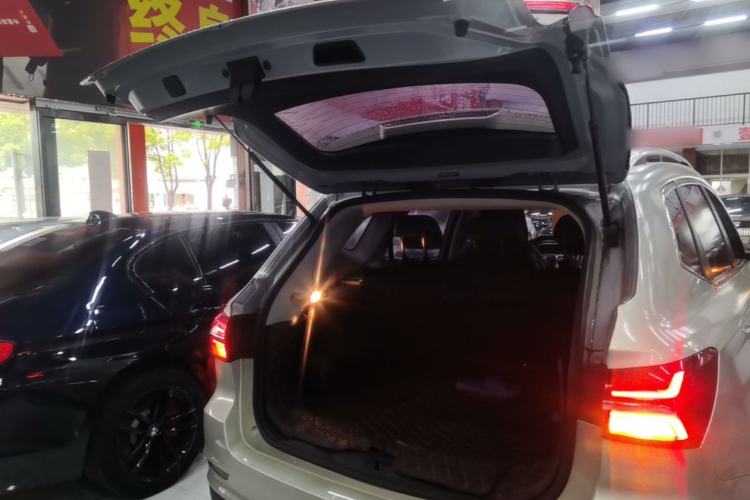 Used Roewe RX5 2020 20T Automatic 4G Connect Superior Flagship Edition Trunk