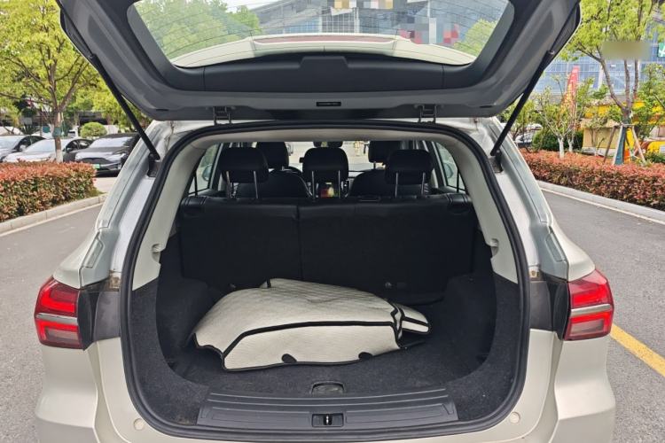 Used Roewe RX5 2020 20T Automatic 4G Connect Superior Flagship Edition Trunk