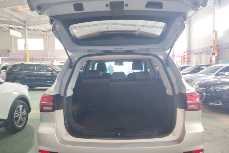 Used Roewe RX5 2020 20T Automatic 4G Connected Million Edition Trunk