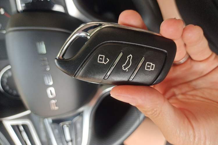 Used Roewe RX5 2020 PLUS 300TGI Automatic Ali New Year Special Edition Vehicle Key