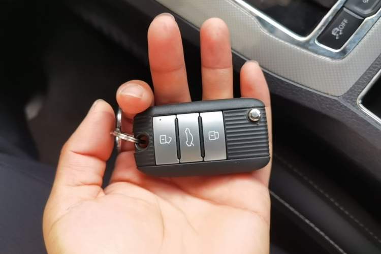 Used Roewe RX5 2020 20T Automatic 4G Connect Superior Flagship Edition Vehicle Key