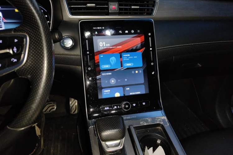 Used Roewe RX5 2020 PLUS 300TGI Automatic Ali National Style Ronglin Edition Audio And AC Panel