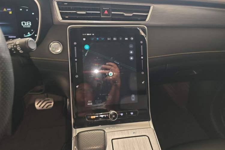 Used Roewe RX5 2020 PLUS 300TGI Automatic Ali National Style Ronglin Edition Audio And AC Panel