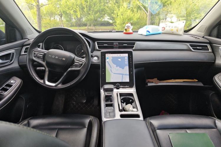 Used Roewe RX5 2020 PLUS 300TGI Automatic Ali National Style Ronglin Edition Center Console