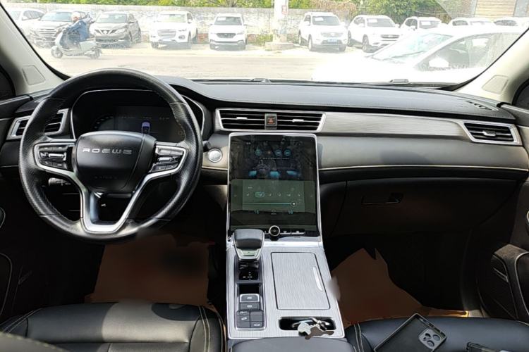 Used Roewe RX5 2020 PLUS 300TGI Automatic Ali National Trend Flagship Edition Center Console