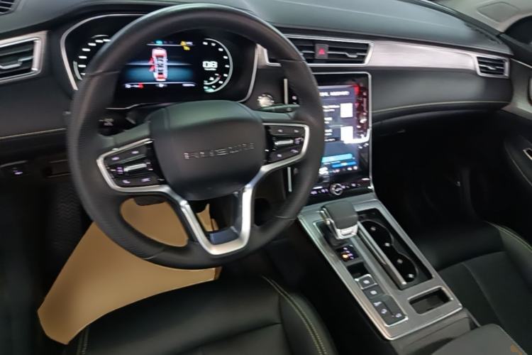 Used Roewe RX5 2020 PLUS 300TGI Automatic Ali National Trend Flagship Edition Center Console