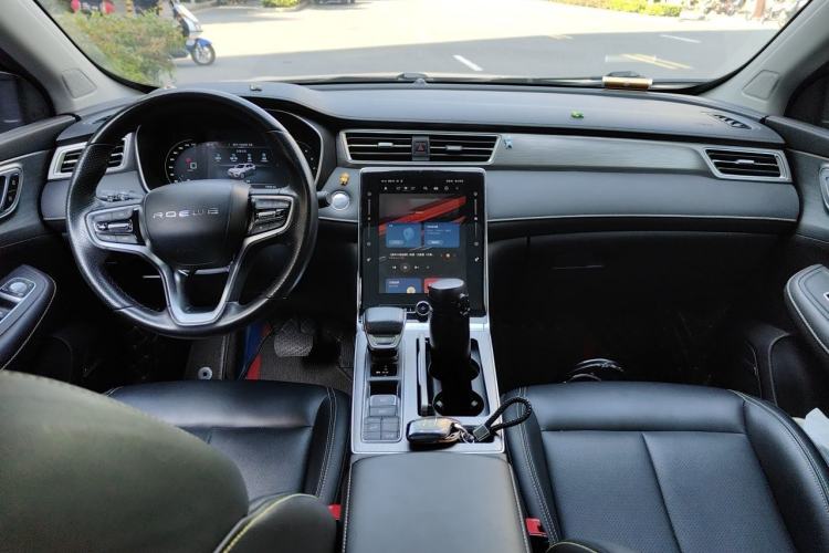 Used Roewe RX5 2020 PLUS 300TGI Automatic Ali National Trend Flagship Edition Center Console