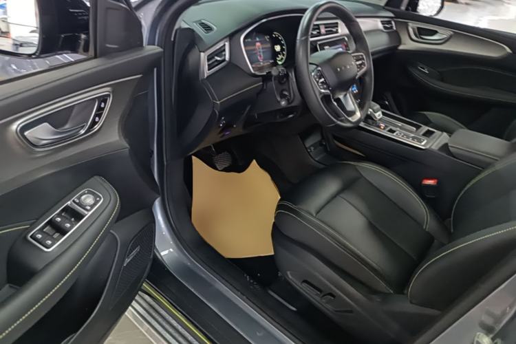 Used Roewe RX5 2020 PLUS 300TGI Automatic Ali National Trend Flagship Edition Driver Seat