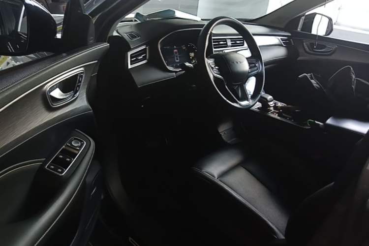 Used Roewe RX5 2020 PLUS 300TGI Automatic Ali National Style Ronglin Edition Driver Seat