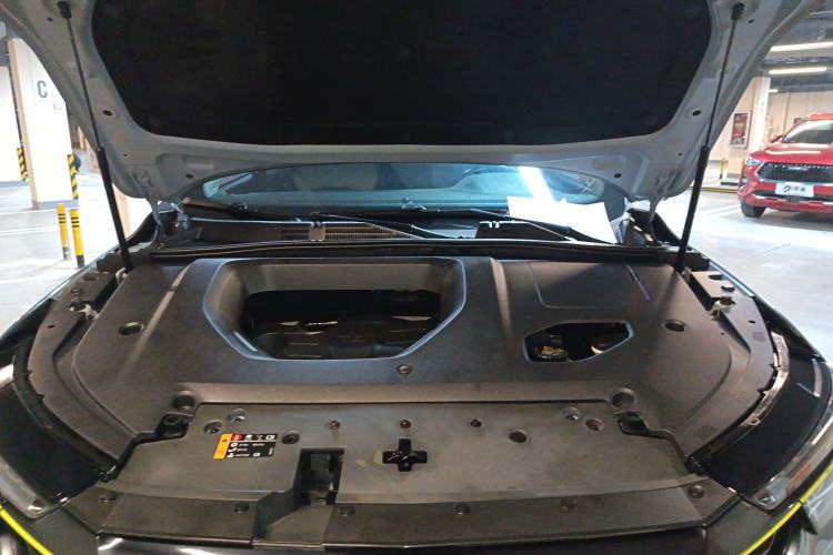 Used Roewe RX5 2020 PLUS 300TGI Automatic Ali National Style Ronglin Edition Engine Bay