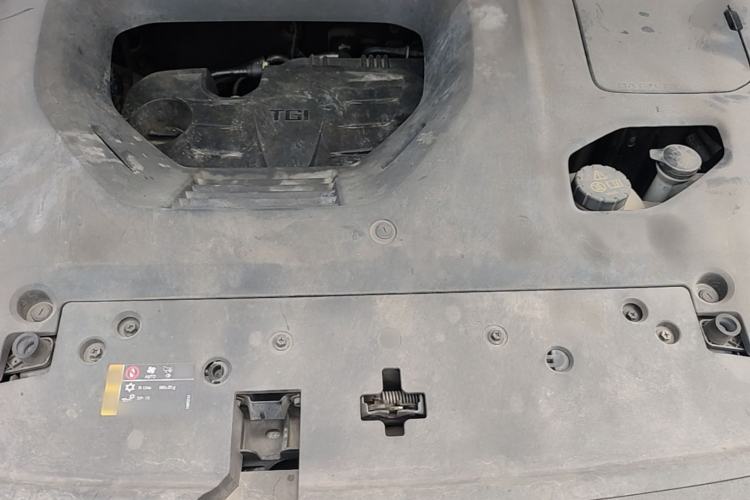 Used Roewe RX5 2020 PLUS 300TGI Automatic Ali National Style Ronglin Edition Engine Bay
