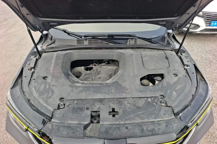 Used Roewe RX5 2020 PLUS 300TGI Automatic Ali National Style Ronglin Edition Engine Bay