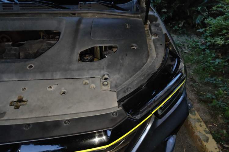 Used Roewe RX5 2020 PLUS 300TGI Automatic Ali National Style Ronglin Edition Engine Bay Left