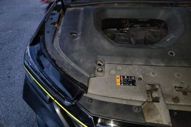 Used Roewe RX5 2020 PLUS 300TGI Automatic Ali National Style Ronglin Edition Engine Bay Right