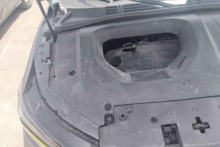 Used Roewe RX5 2020 PLUS 300TGI Automatic Ali National Style Ronglin Edition Engine Bay Right