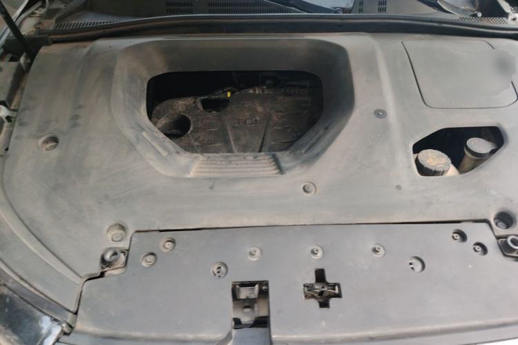 Used Roewe RX5 2020 PLUS 300TGI Automatic Ali National Trend Flagship Edition Engine Bay