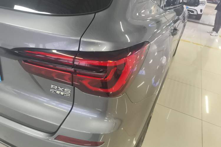 Used Roewe RX5 2020 PLUS 300TGI Automatic Ali National Trend Flagship Edition Exterior 3