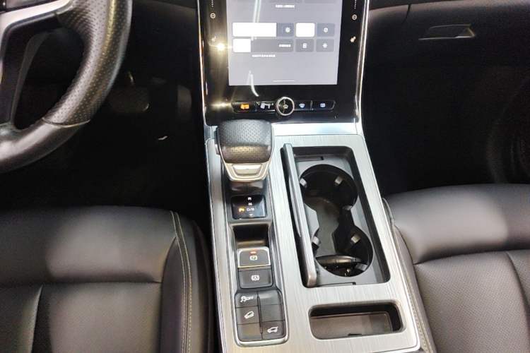 Used Roewe RX5 2020 PLUS 300TGI Automatic Ali National Trend Flagship Edition Gear Lever