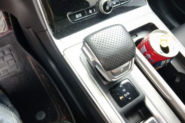 Used Roewe RX5 2020 PLUS 300TGI Automatic Ali National Style Ronglin Edition Gear Lever