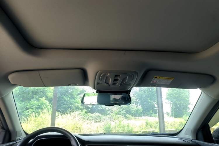 Used Roewe RX5 2020 PLUS 300TGI Automatic Ali National Style Ronglin Edition Headliner